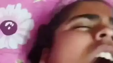 Cute girlfriend hairy pussy fucking viral xxx MMS