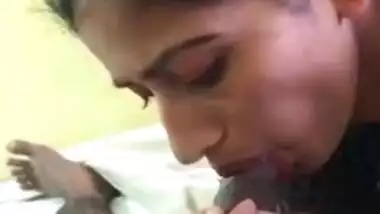 Lewd Desi college girls hawt dick sucking movie