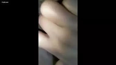 Meenu Bhabhi Fingering Pussy