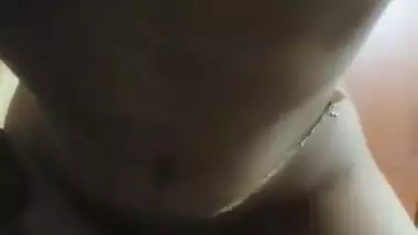 Hot sex MMS of a lady sucking a cock before riding it