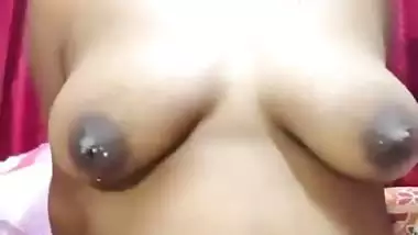 Bengali slut Lisa feeding boobs and foot fingering pussy
