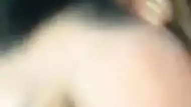 Hot Desi Babe Blowjob inside the car