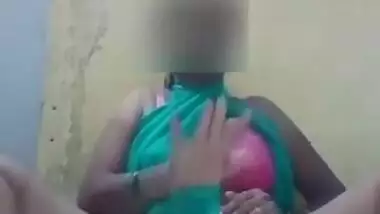 Today Exclusive- Horny Desi Girl Showing Her Boobs And Wet Pussy Part 1