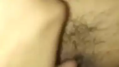 Pakistani naked babe rides on her lover’s dick