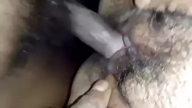 Mom And Son Tera To Bahut Mota Hai Jor Se Chod Full Hindi