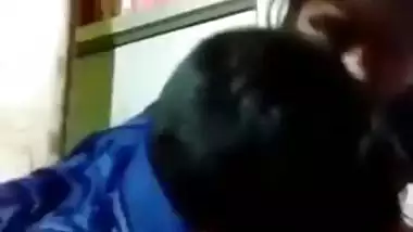 Pervert sucks cousin sister’s juicy boobs in desi mms