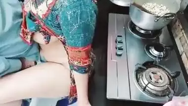 Punjabi Maid Busy In Cooking While Her Ass Fucked By Her Owner With Clear Hindi Audio