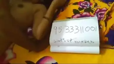 Indianporn video of a horny bhabhi enjoying threesome sex with her friends