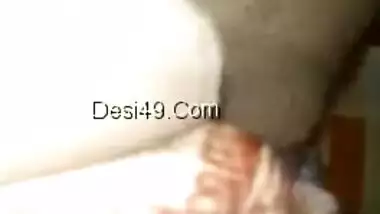 Inked Desi gal records solo sex clip in which she fingers XXX vagina