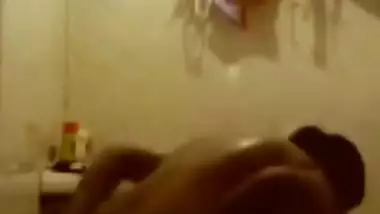 Today Exclusive- Sexy Mallu Girl Bathing