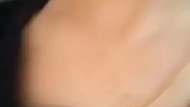 Kanpur girl strips and records her desi nude mms