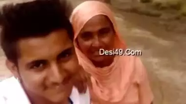 Boy and Desi MILF smile on camera thinking about upcoming porn video