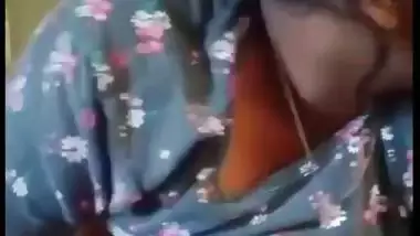 Madurai lady hot Tamil sex video of sucking multiple dicks