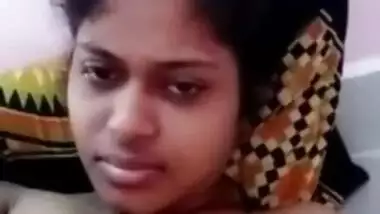 Today Exclusive- Cute Desi Girl Showing Boobs To Lover On Video Call Part 2