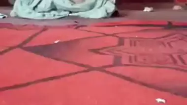 Dick stretches Desi Bhabhi's tight pussy during a homemade XXX footage