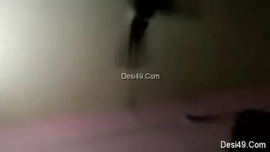 Exclusive- Desi Threesome Hubby Share Her Wife To Sex With Friend Clear Audio