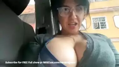 Big Breasted Indian Mom Doesnt Care if She Gets Caught Cumming in Public