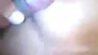 Hot Desi wife orall-service to her hubby at home movie scene