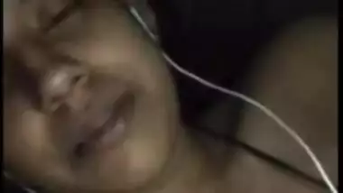 Bangladeshi Big boob Sexy Girl Fannatul Showing And Fingering On Video Call With Talk