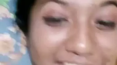 Village GF topless selfie for boyfriend exposed