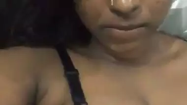 Indian milf nude selfie