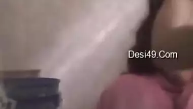 Today Exclusive- Bihari Bhabhi Record Her Bathing Video For Lover Part 4