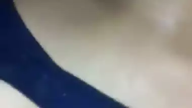 A guy fucks a village girl’s hairy pussy in the desi porn