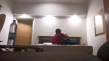 Pakistani Couple Fucking in Hotel Room
