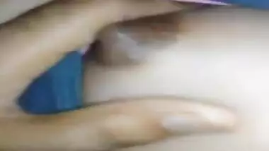 Indian camera is too close to XXX tits and muff so they look sex sized