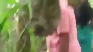 Desi outdoor sex of a Kolhapuri couple on a Banana farm