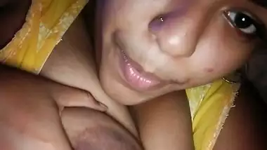 Bengali girl licking boobs at night viral MMS