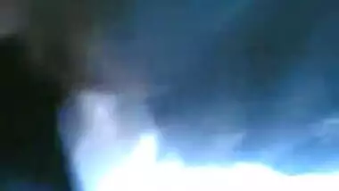 XXX vidoes of an amateur girl having fun with boyfriend in his car