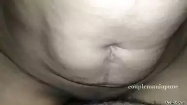 Indian hot couple fuck show black shorts blue top riding reverse ride