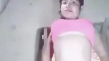 XXX model does the sex dance in a barn shaking her buttocks on camera