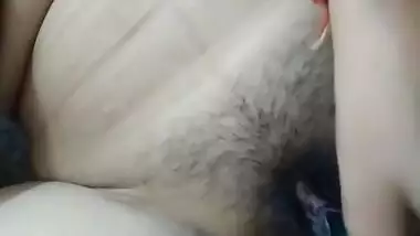 Kya Hue Jab Indian Ladki N Choot M Daal Diya Brush Riya Thakur