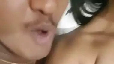 Indian crazy lovers ki foreplay and fingering video