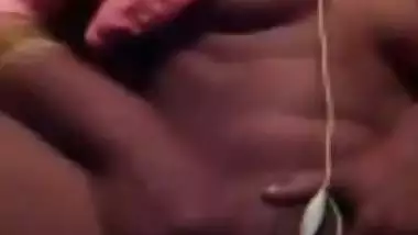 Desi girl masturbating – Nude Indian leaks