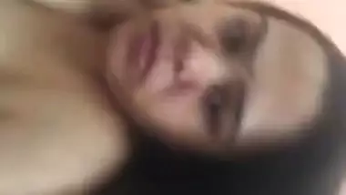 Simran aunty nude selfie video