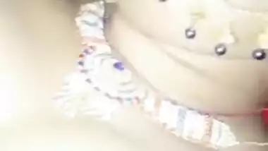 Desi Married Bhabi Fucking & Masturbating Part 1