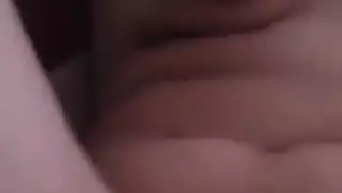 Sri Lankan Middle Age Girl Having An Secret Affair Got Fucked While Talking Nasty Things (Exposing her sluttiness) – Listen to the audio guys!