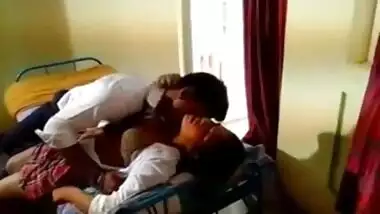 Indian Porn Site Presents College Desi Sex Video Of Pune Girl