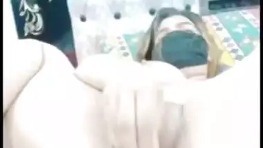 Nude Desi hottie enjoys sticking XXX toy into ass and cunt on webcam