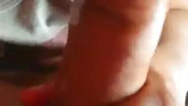 Gf giving a blowjob while listening to hindi music