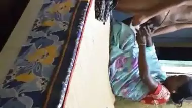 Indian maid handjob and cumload