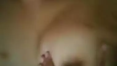 Girl can't fall asleep so she films porn video where she plays with Desi tits