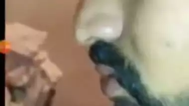 XXX Indian couple sharing sex video