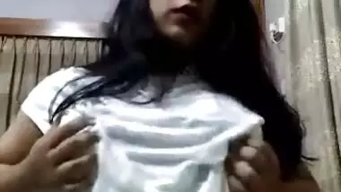 Super Hot Look Desi Girl Showing Her Nude Body 2 New Leak Video Part 1