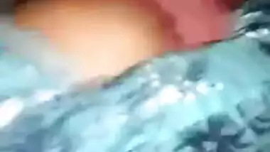 Desi Randi in sari gets it on with her XXX boyfriend in the dark