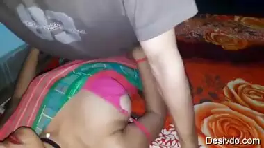 Desi Cute Girl Boobs Show With Audio