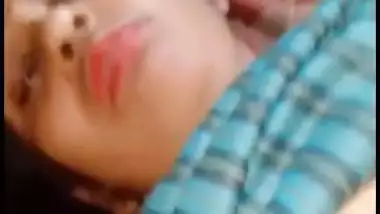 Husband shoots his desi xxx MMS with his busty wife